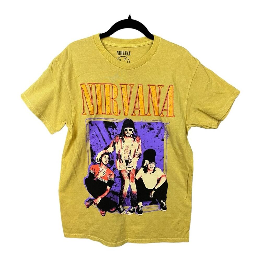NIRVANA Rock Band T-Shirt‎ in Yellow Size M NWOT (Minor Flaw)